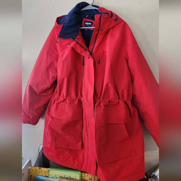 Lands End plus squall cherry red jacket - Picture 5 of 10
